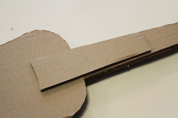 DIY guitare enfant