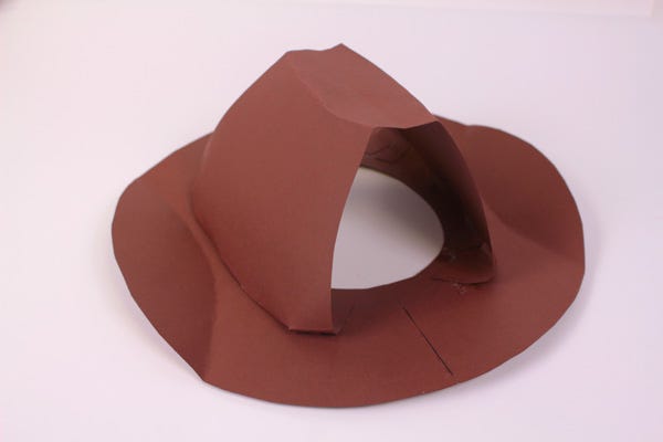 DIY gabarit chapeau cowboy shérif