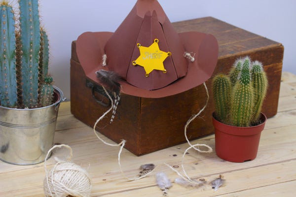 DIY gabarit chapeau cowboy shérif